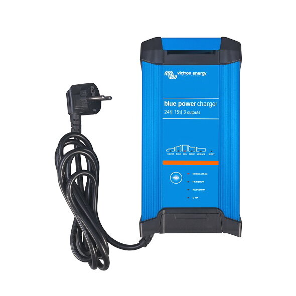 Nabíjačka akumulátorov inteligentný BlueSmart 12V/15A, 3 výstupy, IP22 Nabíjačka akumulátorov inteligentný BlueSmart 12V/15A, 3 výstupy, IP22