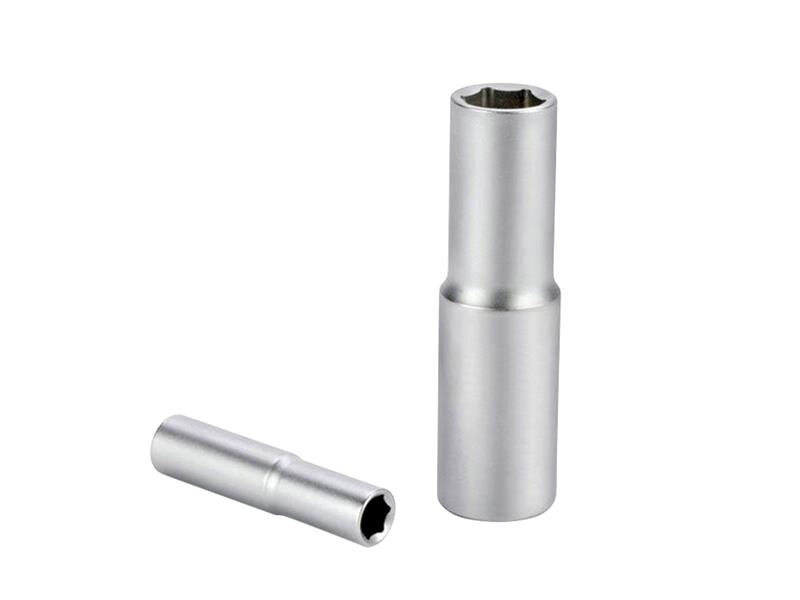 Hlavice nástrčná prodloužená, 1/2", 10mm, L 77mm, CrV, QUEST Hlavice nástrčná prodloužená, 1/2", 10mm, L 77mm, CrV, QUEST